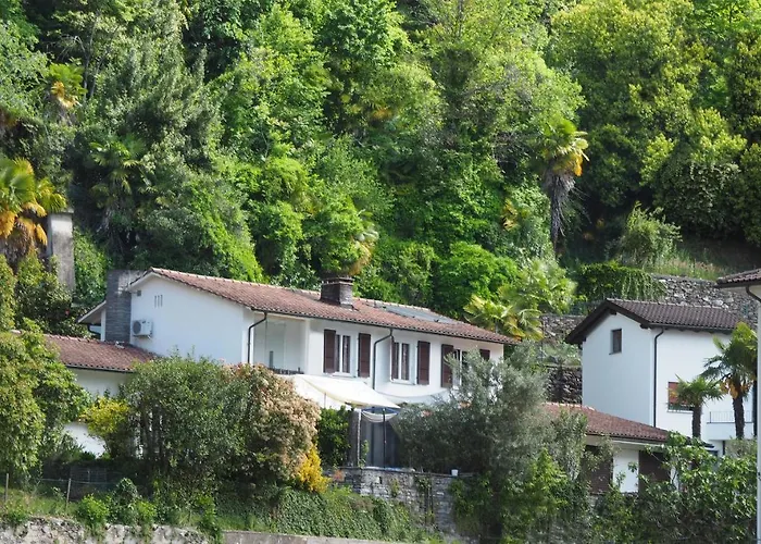 Be Easy In Selva Pensjonat Locarno